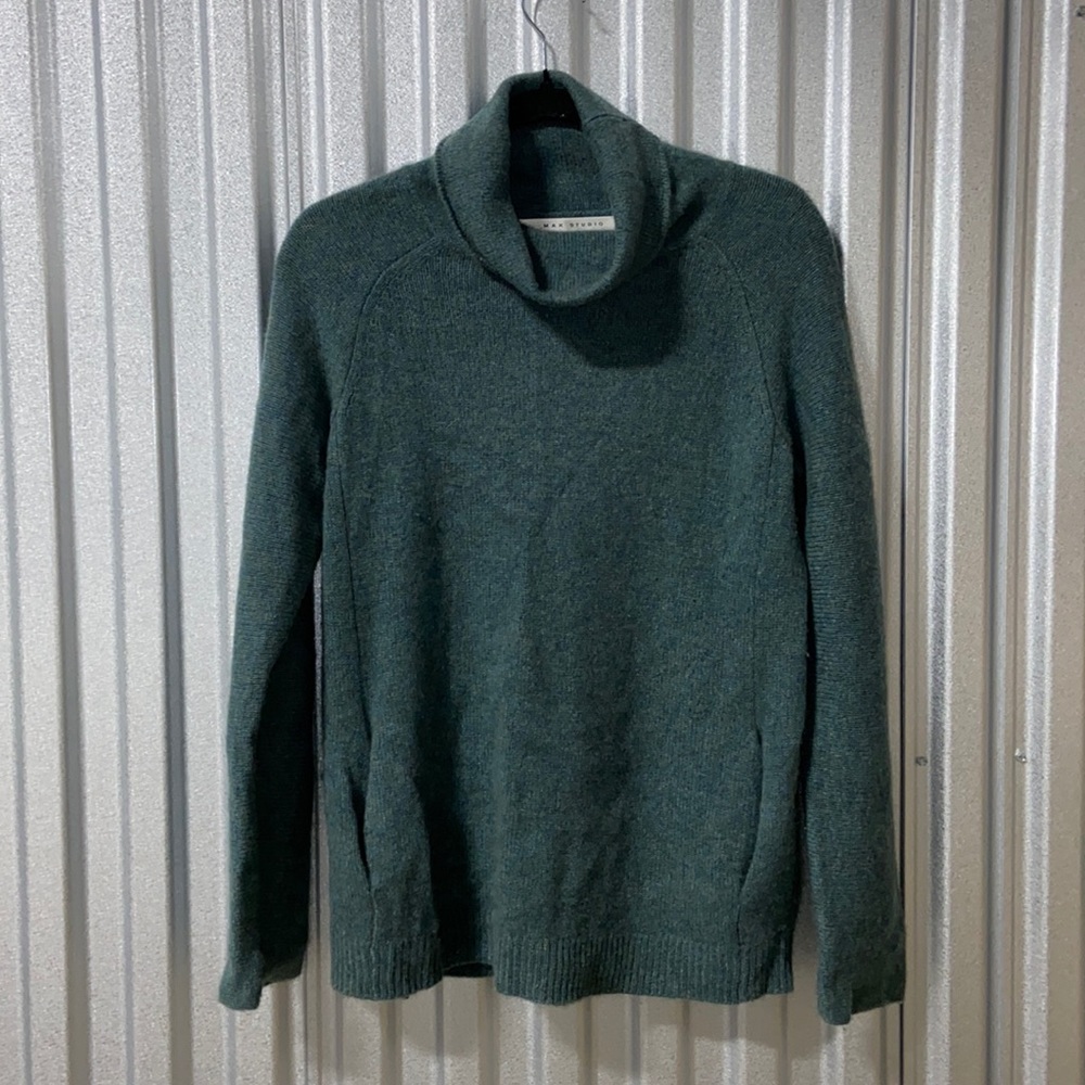 Cashmere Turtleneck